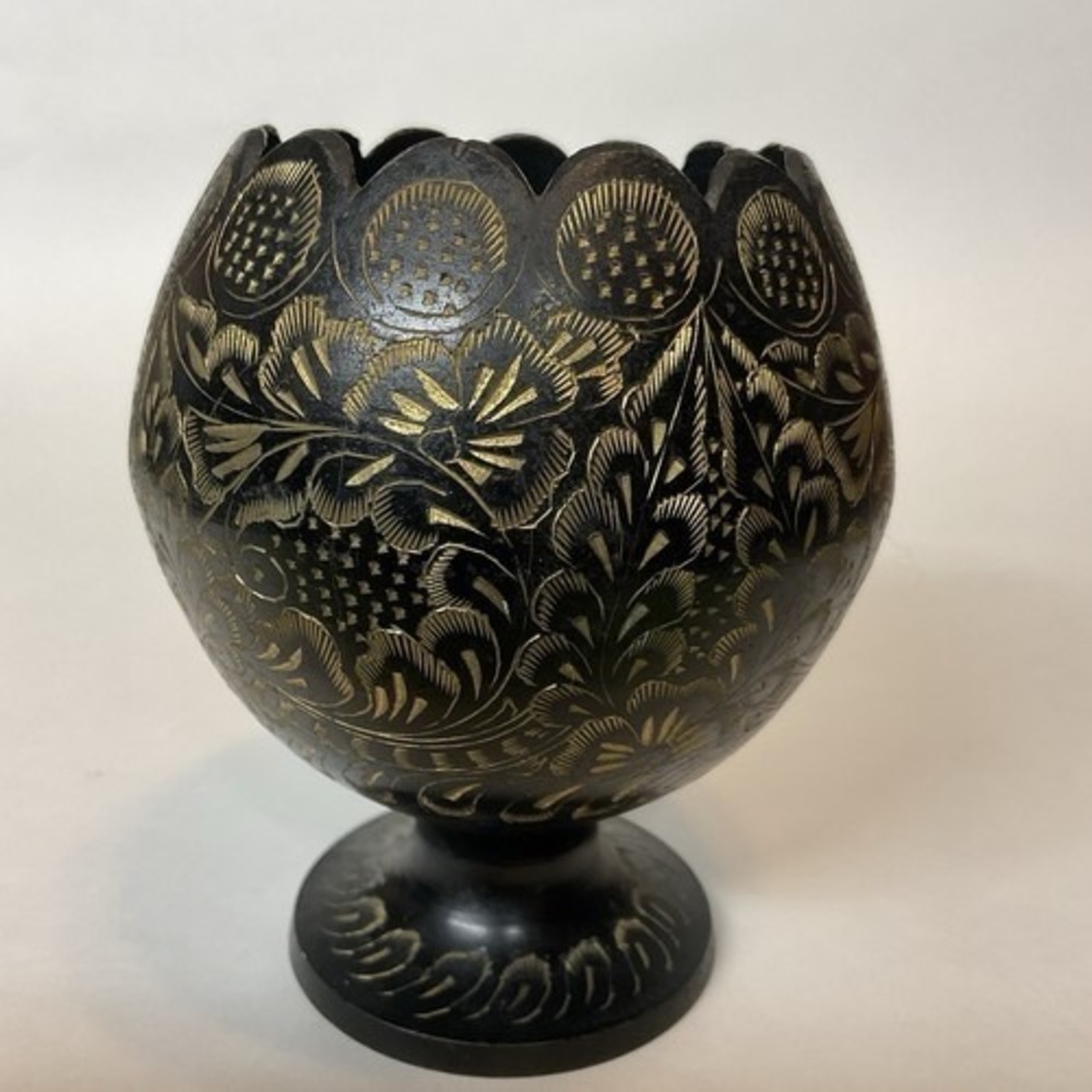 VTG Indian Globe-Like Body Brass Hand Etched Black/Gold Bud Vase Scalloped 4.5"